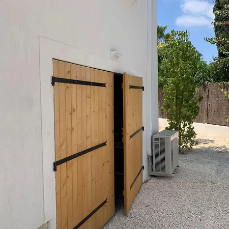 Jolie Maison Proche Et Port Villa *