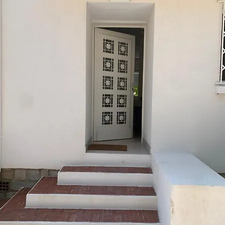 Jolie Maison Proche Et Port Villa